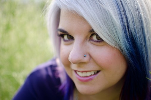 ShawnLBirdsidewaysglancesmall